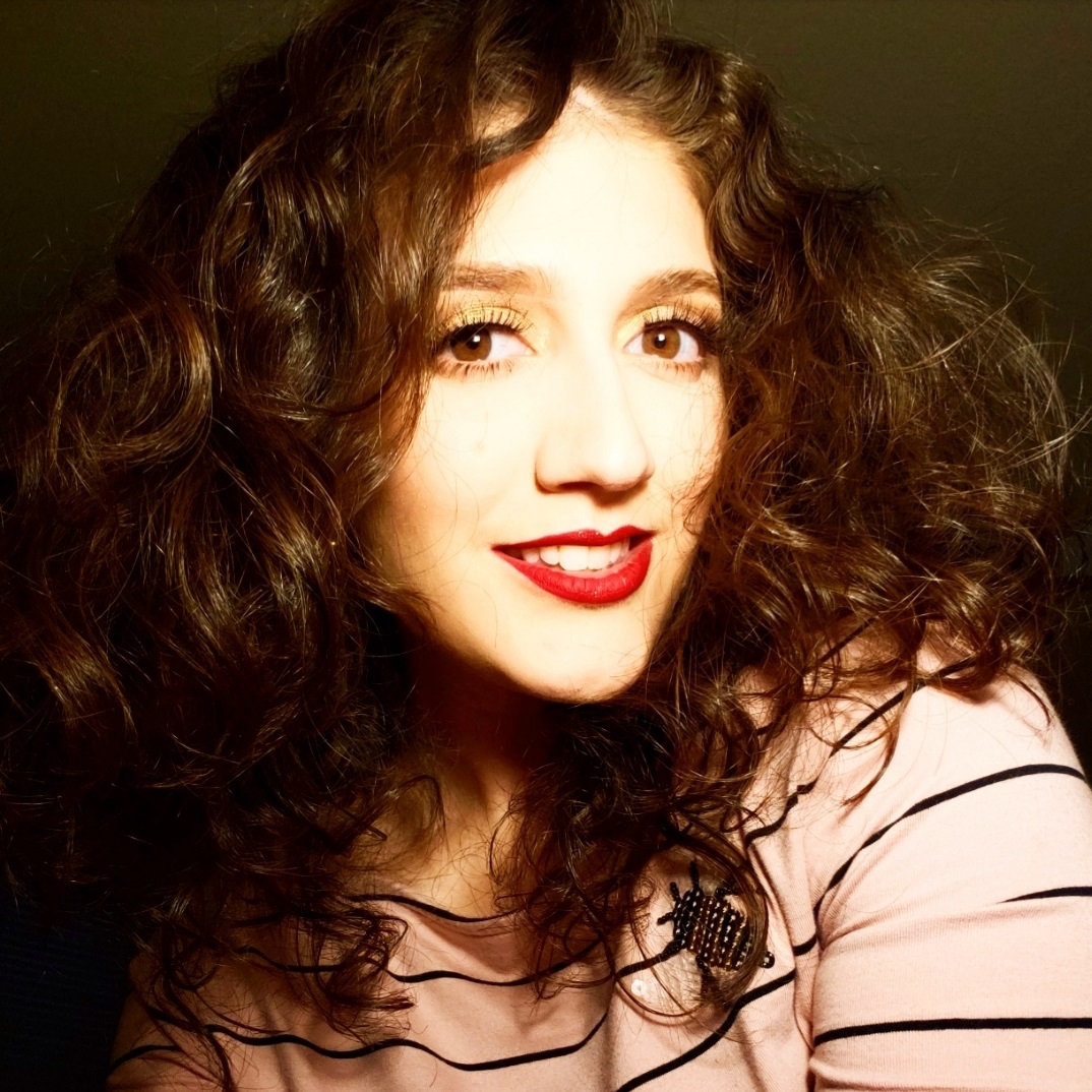 How to Get Started With the Curly Girl Method